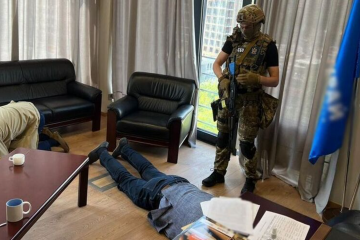 2,5 млн доларів за місце депутата: правоохоронці затримали голову партії "Наш край" 2,5 млн доларів за місце депутата: правоохоронці затримали голову партії "Наш край"