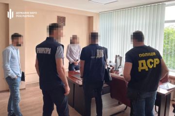 ДБР викрило махінації із заповідними землями в Івано-Франківській області, які завдали збитків на 100 млн гривень ДБР викрило махінації із заповідними землями в Івано-Франківській області, які завдали збитків на 100 млн гривень