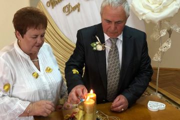 Сервіси Мін’юсту: поновлення весільних обітниць через 50 років  Сервіси Мін’юсту: поновлення весільних обітниць через 50 років