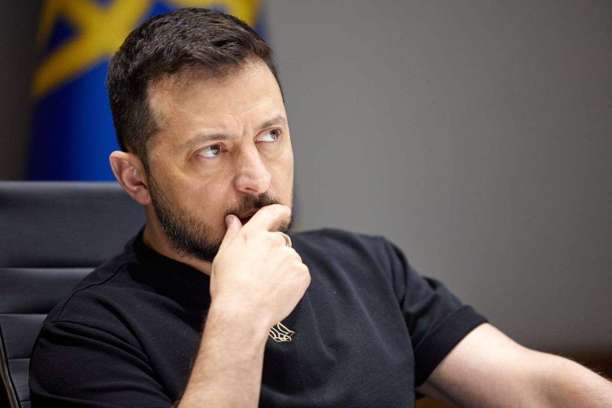 Зеленський підписав указ про створення чотирьох військових адміністрацій у Херсонській області Зеленський підписав указ про створення чотирьох військових адміністрацій у Херсонській області
