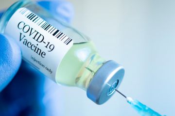 В Одесі вакцину отримала одна із найстаріших пацієнток В Одесі вакцину отримала одна із найстаріших пацієнток