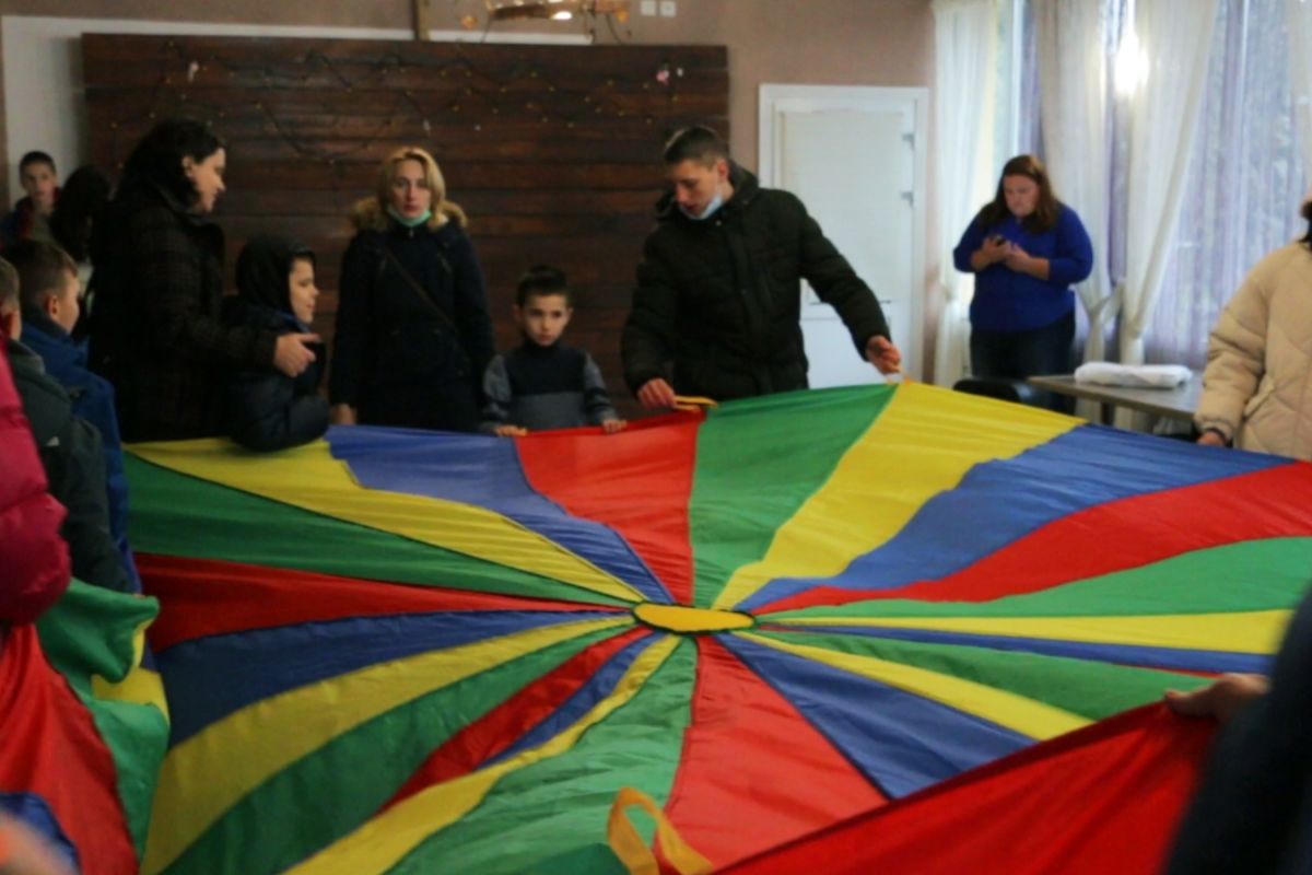 Вінничани створили юнацький інклюзивний зимовий табір Вінничани створили юнацький інклюзивний зимовий табір