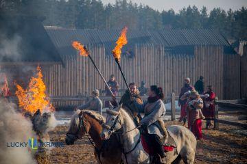 Під Києвом пройде святкове вогняне шоу «Вогні кохання» Під Києвом пройде святкове вогняне шоу «Вогні кохання»