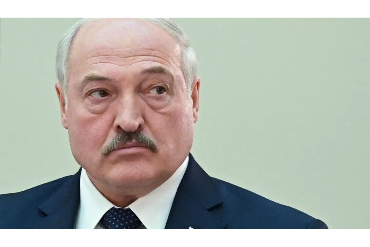 Лукашенко підписав закон про смертну кару за державну зраду для чиновників та військовослужбовців Лукашенко підписав закон про смертну кару за державну зраду для чиновників та військовослужбовців