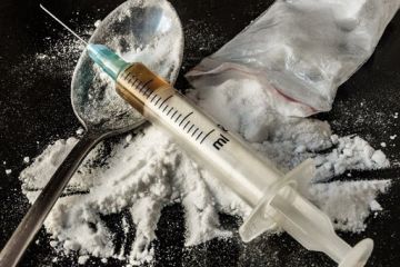 На Хмельниччині СБУ затримала двох наркодилерів На Хмельниччині СБУ затримала двох наркодилерів