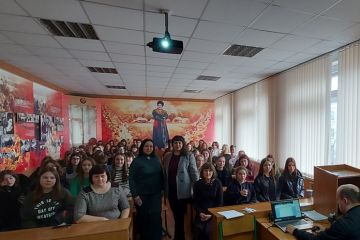 Розпочалися англомовні наукові інтерактивні семінари для учнів 9-11 класів Розпочалися англомовні наукові інтерактивні семінари для учнів 9-11 класів