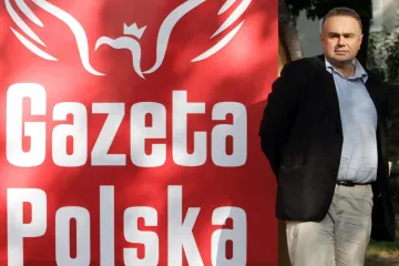 ​Дональд Туск позивається проти Томаша Сакєвіча («Gazeta Polska»)  