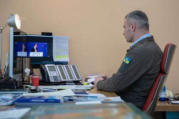 Російське вторгнення в Україну : Друзі! Внаслідок військової агресії росії в столиці України пошкоджені загалом 390 будівель. Із них 222 – багатоквартирні будинки. Російське вторгнення в Україну : Друзі! Внаслідок військової агресії росії в столиці України пошкоджені загалом 390 будівель. Із них 222 – багатоквартирні будинки.