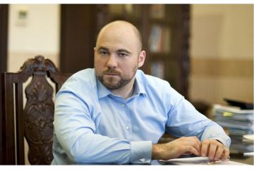 Теневой смотрящий: почему Вадиму Столару все сходит с рук? Теневой смотрящий: почему Вадиму Столару все сходит с рук?