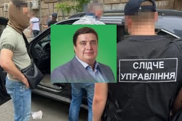 Антипов Дмитрий Игоревич / Антіпов Дмитро Ігорович / Antipov Dmitrij Igorevich : розкрадання/хищение гуманитарки для ВСУ Антипов Дмитрий Игоревич / Антіпов Дмитро Ігорович / Antipov Dmitrij Igorevich : розкрадання/хищение гуманитарки для ВСУ