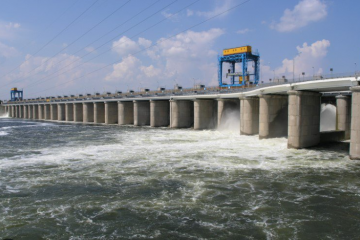 Каховська ГЕС була спроєктована під ядерні удари і землетруси у 7 балів – гендиректор Укргідроенерго Ігор Сирота Каховська ГЕС була спроєктована під ядерні удари і землетруси у 7 балів – гендиректор Укргідроенерго Ігор Сирота