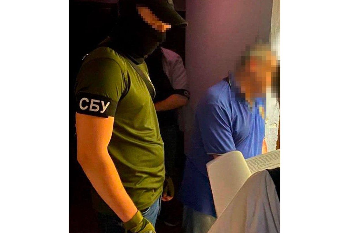 СБУ затримала зрадника, який готував ракетний удар по військовому шпиталю на Миколаївщині СБУ затримала зрадника, який готував ракетний удар по військовому шпиталю на Миколаївщині