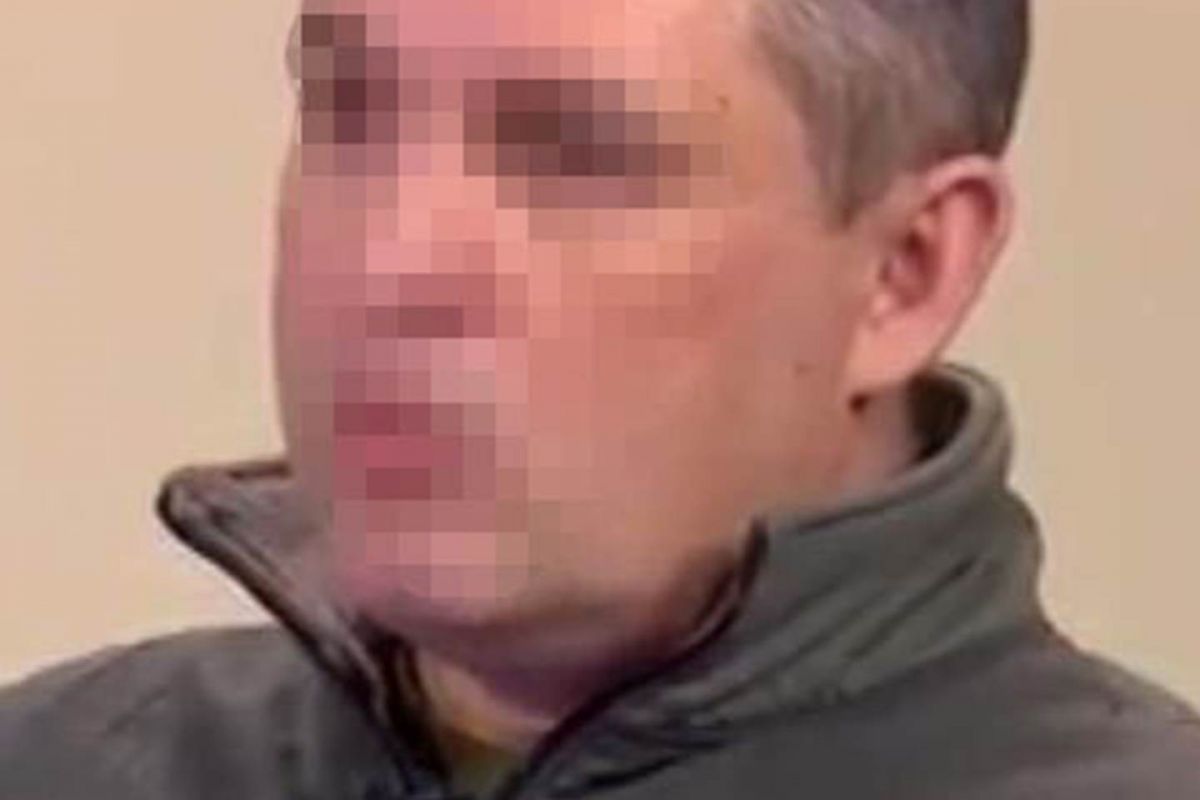 Прокурори повідомили про підозру псевдодепутату, який переобрався на ще один термін до «народної ради днр» Прокурори повідомили про підозру псевдодепутату, який переобрався на ще один термін до «народної ради днр»