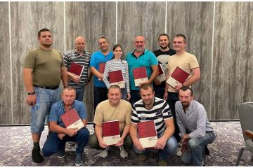 Пошуковці Воєнно-історичний центр «Пам'ять і слава», взяли участь в тренінговій сесії з питань Пошуку, Збору та Вилучення людських останків, яку провів Міжнародний Комітет Червоного Хреста в Україні Пошуковці Воєнно-історичний центр «Пам'ять і слава», взяли участь в тренінговій сесії з питань Пошуку, Збору та Вилучення людських останків, яку провів Міжнародний Комітет Червоного Хреста в Україні