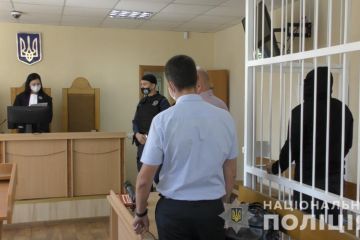 У Дніпрі арештували водія, через якого троє людей загинули у ДТП У Дніпрі арештували водія, через якого троє людей загинули у ДТП