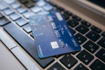 Поліція викрила інтернет-шахрая, який заробив майже пів мільйона гривень під час перебування в колонії Поліція викрила інтернет-шахрая, який заробив майже пів мільйона гривень під час перебування в колонії