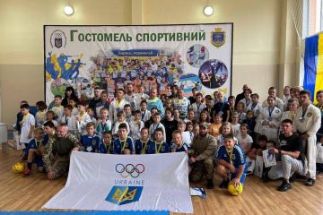 "Всеукраїнський олімпійський урок" в Гостомелі до дня фізичної культури і спорту України "Всеукраїнський олімпійський урок" в Гостомелі до дня фізичної культури і спорту України