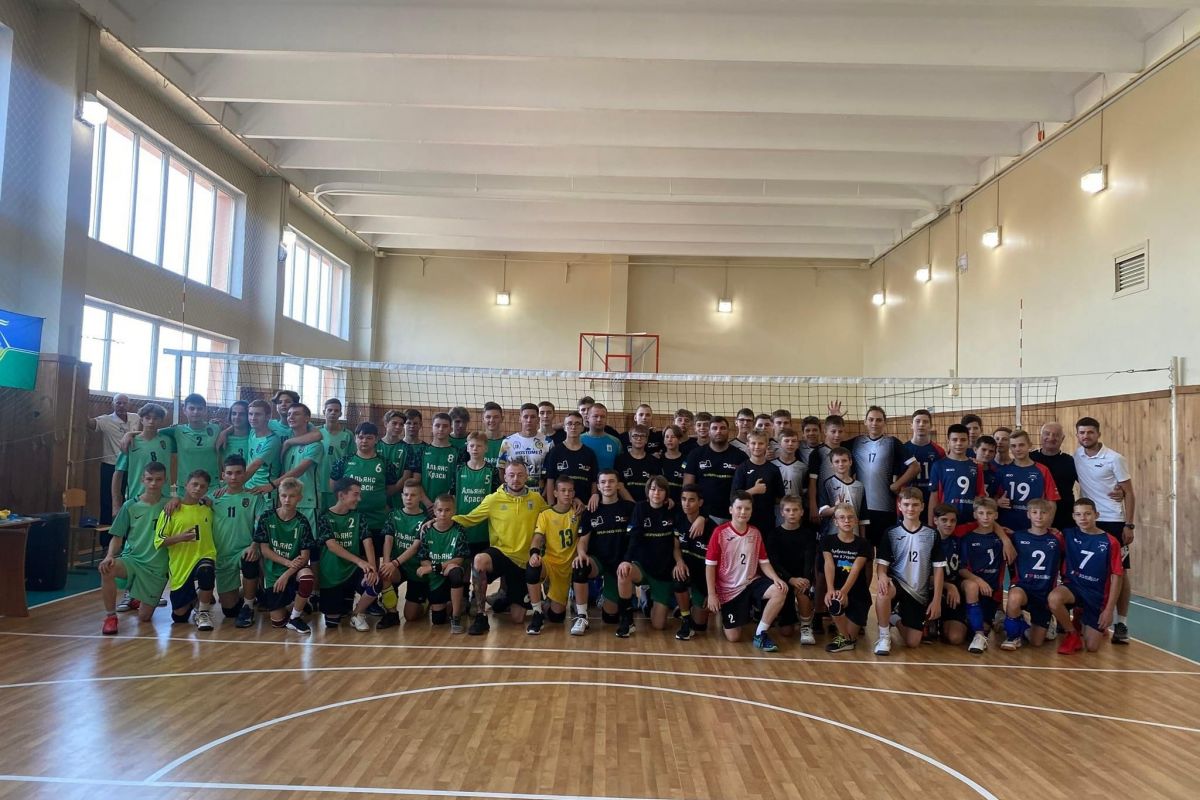 Олімпійський урок з волейболу пройшов у місті - герої Гостомель. Олімпійський урок з волейболу пройшов у місті - герої Гостомель.