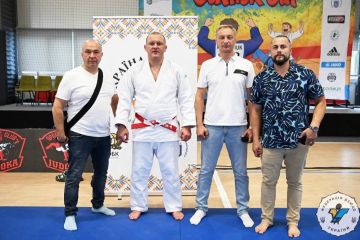 Олімпійський дух у дії: юні дзюдоїсти на майстер-класі Романа Гонтюка та зіркових гостей до 35 - річниці НОК України. Олімпійський дух у дії: юні дзюдоїсти на майстер-класі Романа Гонтюка та зіркових гостей до 35 - річниці НОК України.