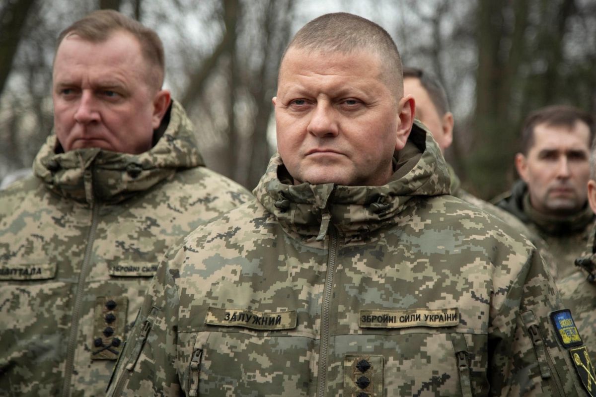 12 населених пунктів звільнили ЗСУ на Херсонщині протягом 9 листопада - Головнокомандувач ЗСУ Валерій Залужний 12 населених пунктів звільнили ЗСУ на Херсонщині протягом 9 листопада - Головнокомандувач ЗСУ Валерій Залужний