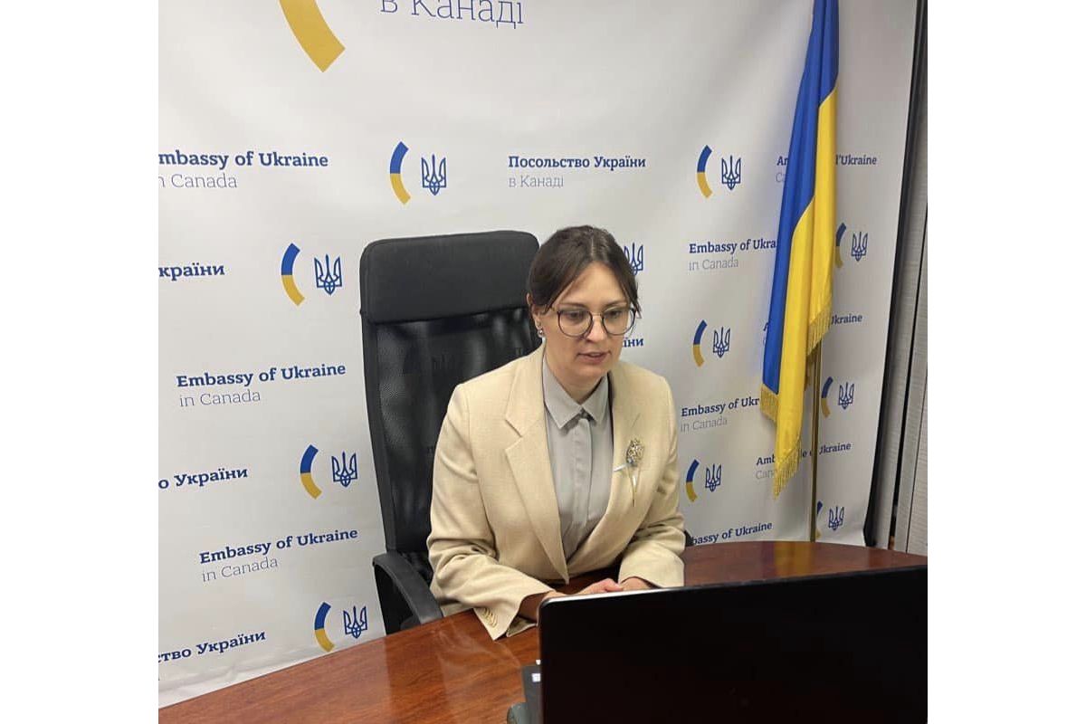 Містечко Канади зібрало понад $100 тис. на відновлення зруйнованої школи на Київщині Містечко Канади зібрало понад $100 тис. на відновлення зруйнованої школи на Київщині