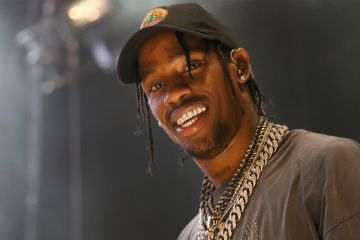 Тревіс Скотт нарешті дав коментарі щодо трагедії на його виступі Тревіс Скотт нарешті дав коментарі щодо трагедії на його виступі