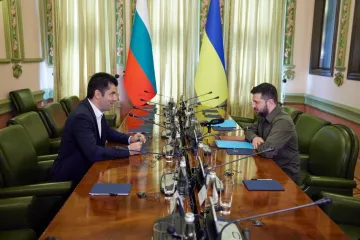 ​Болгарія вперше направить військову допомогу Україні, переважно легке озброєння і боєприпаси, — Reuters