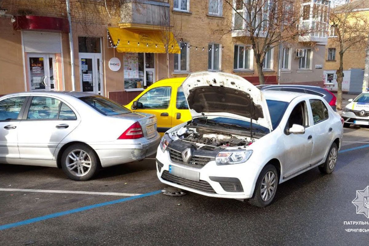 Чоловік під дією наркотиків спричинив аварію Чоловік під дією наркотиків спричинив аварію