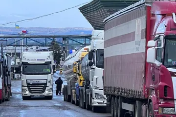 ​У Польщі знову блокуватимуть пункти пропуску на кордоні з Україною