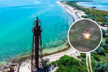 ЗСУ знищили склад БК росіян на Кінбурнській косі і п'ять ворожих човнів на Дніпрі (фото) ЗСУ знищили склад БК росіян на Кінбурнській косі і п'ять ворожих човнів на Дніпрі (фото)