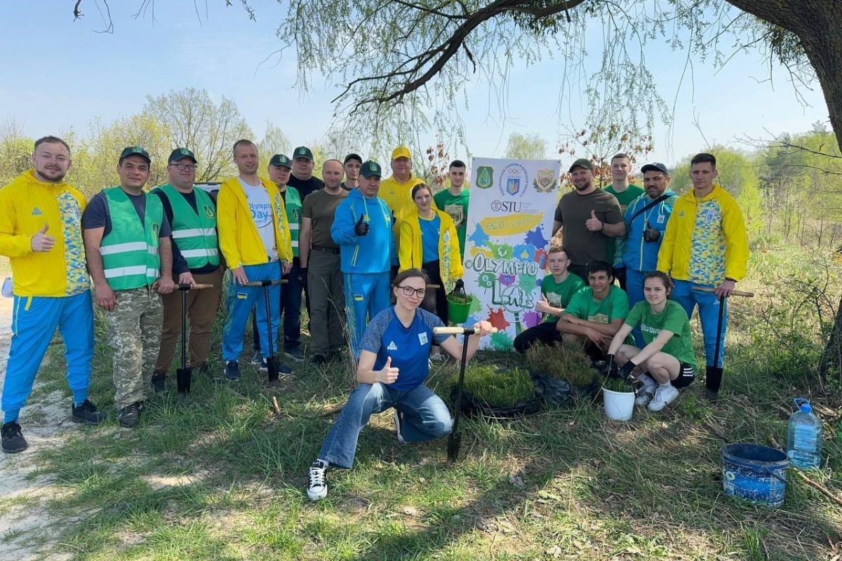 "Посади дерево - вирости мир" - саме під таким гаслом пройшов #Ecolympic на Київщині.