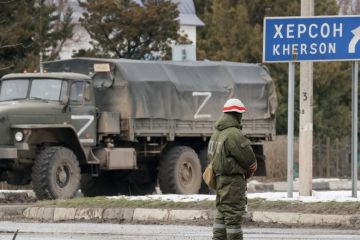 "Жодних ХНР не буде": Херсонська область планує увійти до складу рф без референдуму "Жодних ХНР не буде": Херсонська область планує увійти до складу рф без референдуму