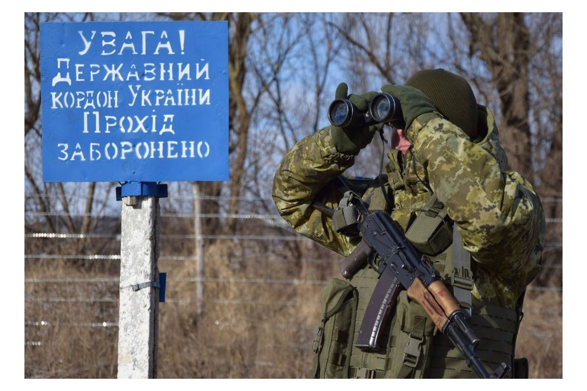 Російське вторгнення в Україну : Україна відновила контроль на ділянці кордону протяжністю 1200 км, дві третини з яких - кордон з рф Російське вторгнення в Україну : Україна відновила контроль на ділянці кордону протяжністю 1200 км, дві третини з яких - кордон з рф
