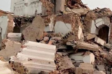 Ворог поцілив авіабомбами та ракетами по скитах Свято-Успенської Святогірської лаври – триває розслідування Ворог поцілив авіабомбами та ракетами по скитах Свято-Успенської Святогірської лаври – триває розслідування