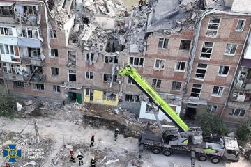 СБУ викрила ворожого інформатора, який «навів» російську ракету на житлову багатоповерхівку в Миколаєві СБУ викрила ворожого інформатора, який «навів» російську ракету на житлову багатоповерхівку в Миколаєві