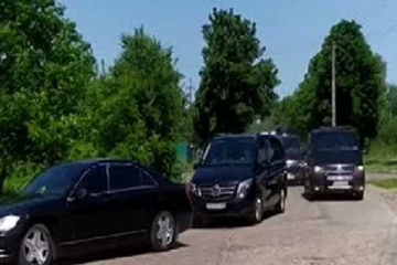 Кортеж "велосипедов" Зеленского в Чернигове  Кортеж "велосипедов" Зеленского в Чернигове