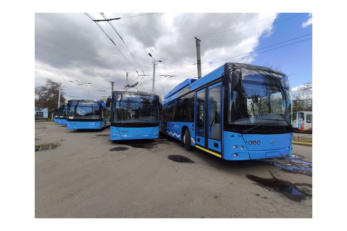 Де перекриють рух та що зміниться в роботі громадського транспорту під час святкування Дня міста Де перекриють рух та що зміниться в роботі громадського транспорту під час святкування Дня міста