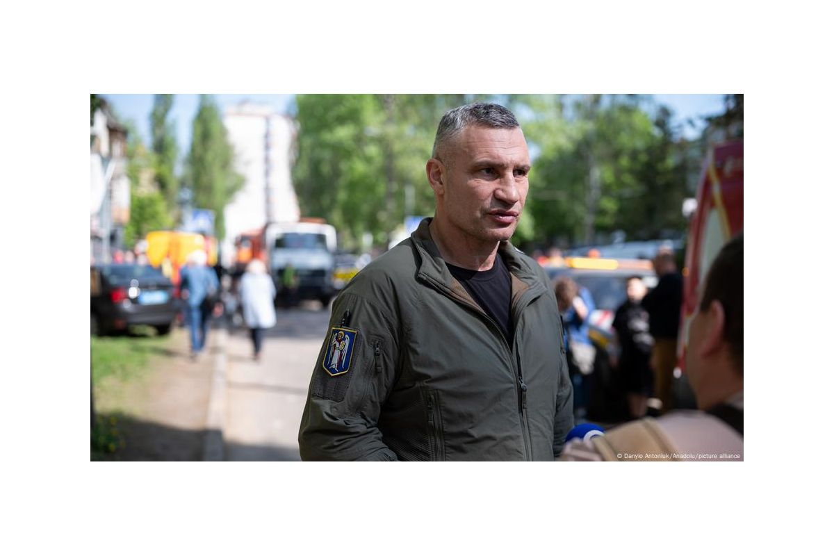 Кличко: Ситуація у Києві складна, треба готуватися до нової атаки Кличко: Ситуація у Києві складна, треба готуватися до нової атаки