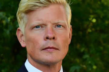 Ємен: Спеціальний посланник ООН закликає до термінового припинення бойових дій на фоні загострення гуманітарних потреб Ємен: Спеціальний посланник ООН закликає до термінового припинення бойових дій на фоні загострення гуманітарних потреб