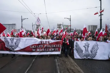 ​Прихильники (клуби) популярного тижневика "Gazeta Polska" із різних регіонів Польщі взяли участь у багатотисячному Марші Незалежності