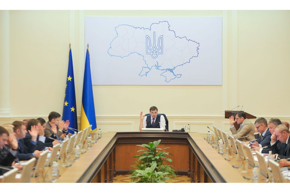 4 мільйони гривень було виділено Кабінетом Міністрів України на усунення наслідків пожежі в коледжі Одеси 4 мільйони гривень було виділено Кабінетом Міністрів України на усунення наслідків пожежі в коледжі Одеси