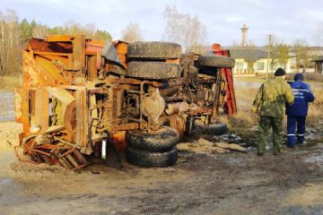 У Чернігові відкрився сучасний стадіон «Юність» У Чернігові відкрився сучасний стадіон «Юність»