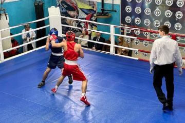 У XEPCOНI POЗПOЧAВCЯ ЧEМПIOНAТ OБЛACТI З БOКCУ У XEPCOНI POЗПOЧAВCЯ ЧEМПIOНAТ OБЛACТI З БOКCУ