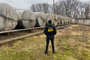 На Київщині групу підприємств викрили у масштабних махінаціях з продажу пального На Київщині групу підприємств викрили у масштабних махінаціях з продажу пального