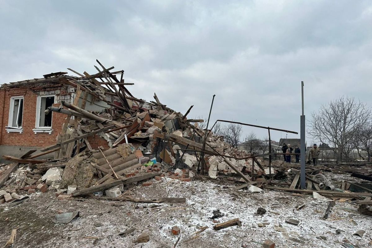 Поліція документує злочинні дії агресора на Харківщині Поліція документує злочинні дії агресора на Харківщині