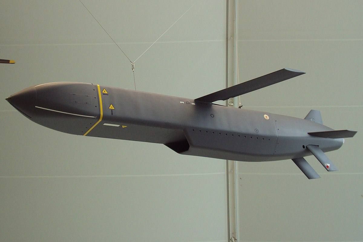 Британія може передати Україні протикорабельні ракети Harpoon Британія може передати Україні протикорабельні ракети Harpoon