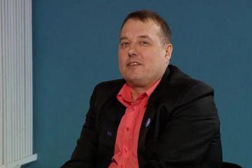 В Естонії затримали проросійського політика Айво Петерсона В Естонії затримали проросійського політика Айво Петерсона