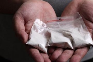 Судитимуть трьох мешканців Торецька, які у складі організованої групи збували канабіс та метамфетамін Судитимуть трьох мешканців Торецька, які у складі організованої групи збували канабіс та метамфетамін