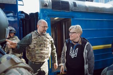 Російське вторгнення в Україну : До Києва приїхала прем'єр-міністерка Литви Інґріду Шимоніте Російське вторгнення в Україну : До Києва приїхала прем'єр-міністерка Литви Інґріду Шимоніте