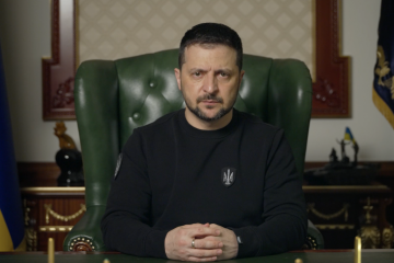 Ми зараз на такому етапі війни, коли важливо не втрачати відчуття шляху, яким маємо пройти – звернення Президента України Ми зараз на такому етапі війни, коли важливо не втрачати відчуття шляху, яким маємо пройти – звернення Президента України